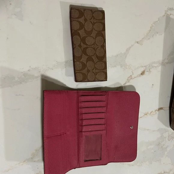 Coach Brown Signature Pattern Continental Wallet - Picture 9 of 11